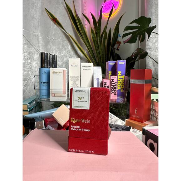 KJAER WEIS FACIAL OIL NWB - Picture 4 of 4